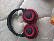 Wireless headphones