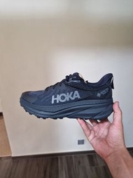 Hoka challenger