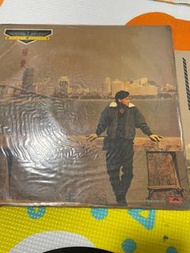 張學友 相愛 黑膠A面有一條 薇花唔係好長  B面外封套歌詞幾乎全新