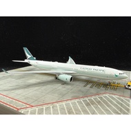 [Ready Stock 1] 1: 400 PH Cathay Pacific Airlines Airlines A330-300, Number B-HLW, Standard Coating,