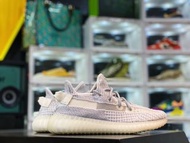 阿迪達斯 Yeezy Boost 350 V2 滿天星反光