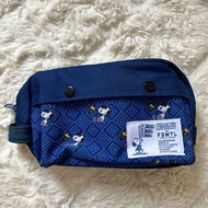 FDMTL x Peanuts Snoopy Pouch