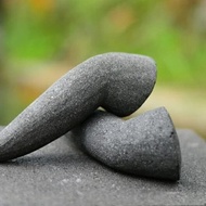 Ulekan Batu Asli / Ulekan Cobek Natural Stone / Ulekan Stone / Mutu Stone / Muntu Batu / Muntu Uleka