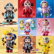 ❣️不定時更新現貨款❣️POP MART MEGA SPACE MOLLY 100%周年系列2-A/Series 2-A/二代/盲盒 Blind Box/美林的禮物/讓-米歇爾·巴斯奎特/經典可口可樂