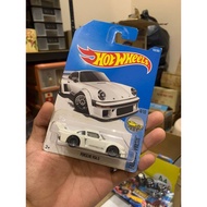 HOTWHEELS PORSCHE 934.5 WHITE (REFER GAMBAR)