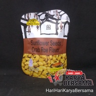 MAKANAN RINGAN BIJI KUACI GORENG RASA TELUR KEPITING GAIN YUM SUNFLOWER SEEDS CRAB ROE FLAVOR 40GR