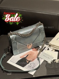 ✨99新 🥳全港最平💖Dior diorama Medium Cannage Embossed 中號 銀色 藤格紋 盾牌包 漆面 💖可單肩 可手挽 可斜揹 可手提 👏現貨 Legit正品證書 正品任檢