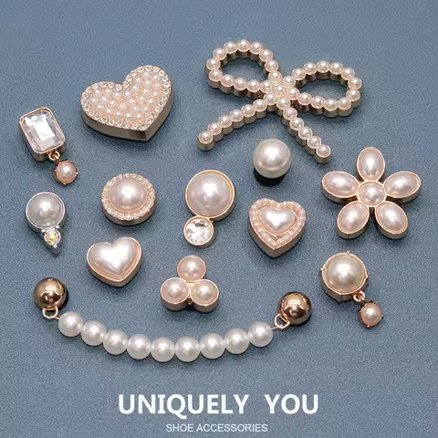 Shoe Metal Charms White Pearl Heart Flower Bow Pearl Necklace Fashion Accessories Decorations for Cr