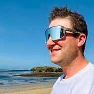 Skyline 全運動偏光太陽眼鏡 | UV400 鐵砂灰