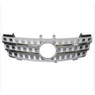 BLYE High quality BBmart Auto Car Accessories Radiator Bumper Grille OE 1698802183 for Mercedes-Benz