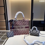Combination New Arrival
[New Series Combination X890]
Dior Shopping Bag Dior Small Pillow+Dior Walle