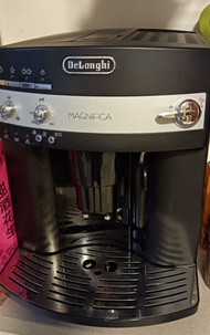 DeLonghi Magnifica 全自動咖啡機