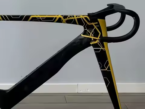 High-quality three-time consecutive champion road bike frame T1100 carbon fiber bicycle frame BB79 c