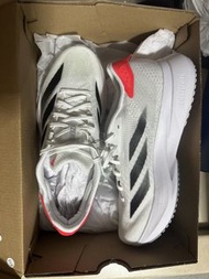 Adidas Adizero SL 跑鞋