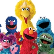 sesame Street / elmo softtoy Preloved