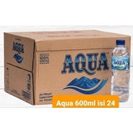 AQUA Air mineral 600ml 1dus isi 24 ml