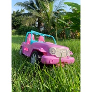 Barbie jeep preloved doll