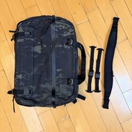 Black Ember Forge 30 Max Backpack 多功能背包