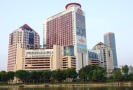 บ้านเดี่ยว 1 ห้องนอน 1 ห้องน้ำส่วนตัว ขนาด 56 ตร.ม. – หุบเขาปันไต (Amcorp Suites#3/1-5pax/LRT/PJ/Poo