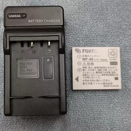 Suitable for DMC-FX2 DMC-FX7 Digital Camera Battery+Charger Panasonic CGA-S004E Battery