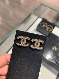 Chanel 門市購入耳環 經典款🤍有單有盒