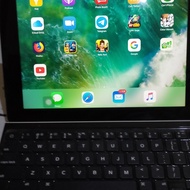 ipad 4 Gsm + Wifi 64GB + keyboard bluetooth