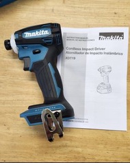 紅M 牧田 Makita 美版XDT19 充電式衝擊起子機 無刷 淨機(和DTD172z一樣) 藍色 全新
