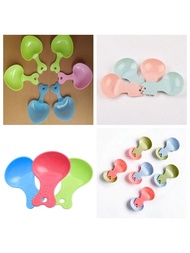 พาเลทที่มีหลายสี ช้อนตักอาหารสัตว์เลี้ยง เครื่องมือให้อาหารสัตว์ ช้อนอาหารสำหรับอาหารแห้งและอาหารเปี