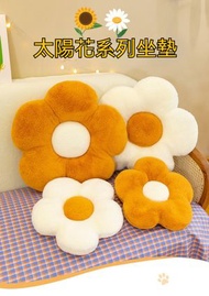 HOME LIVING - 可愛太陽花抱枕(白色)坐墊 梳化墊車廂坐墊客廳擺件