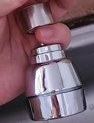 水龍頭旋轉接頭