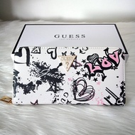 Guess Long wallet กระเป๋าสตางค์ใบยาว วัสดุหนัง PU พิมพ์ลายสวยงาม พร้อมช่องใช้งานหลากหลาย