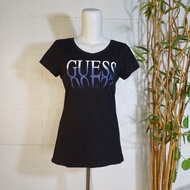 KAOS GUESS JEANS ORIGINAL, SIZE S (SECOND BRANDED) HITAM, TS0476
