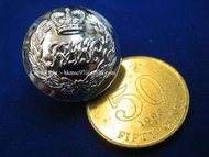 港英殖民地時代 - 皇家香港警察 - 冬季制服大銀鈕 - 英國制造 - 背面壓上原廠 "Firmin England" 認證 - 全新未用 - 實拍如圖 - 警迷藏家必備