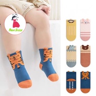 Set of 5 Pairs of Anti-Slip Cotton Newborn Socks with Animal Pattern ss18 { T103 }