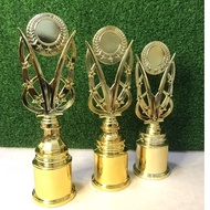 GOLD TROPHIES 1 SET COLORED PLASTIC TROPHIES GOLD COAST 1 SET