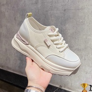 Sneakers with 5cm raised sole to flatter your figure, made in Guangzhou, comfortable to wear