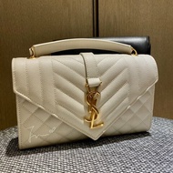 YSL 聖羅蘭荔枝白色牛皮金色金屬斜紋ENVELOPE粒面皮革小型信封袋