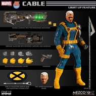 順豐到付$800 / 絕版正版現貨 / Mezco One 1/12 可動布衣 / PX Exclusive Cable 機堡 Xmen 變種特攻 漫畫版 Marvel 漫威 / 頭雕著燈 light