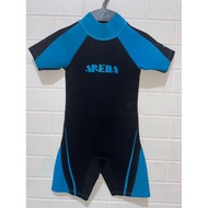 ARENA NEOPRENE/THERMAL SWIMSUIT 3-4 years