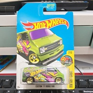 Hotwheels Custom 77 Dodge Van