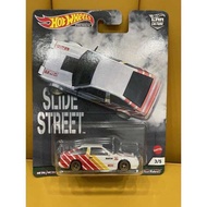 Xe mô hình đồ chơi bánh cao su Hotwheels 1:64 PREMIUM - SLIDE STREET - Toyota AE86 Sprinter Trueno