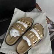 ✨hermes extra麂皮米色卡其色豬鼻子拖鞋37.5號， 全新配件塵袋