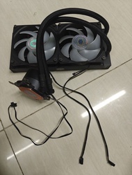 Cooler Master 雙風扇水冷散熱器