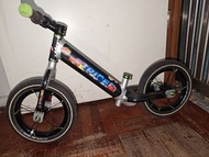 STRIDER pro 兒童平衡車