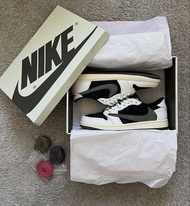 Travis Scott x Air Jordan 1 Low Olive