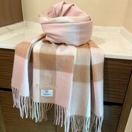 Burberry 格紋羊絨圍巾