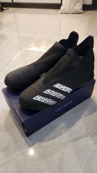 (Limited Edition) Adidas Predator Freak Skin Slip-On Laceless Demonscale Black/White (Turf) - Size 8