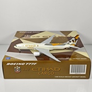 JC Wings XX4958 1: 400 Attihad Airlines B777-200F A6-DDD Cargo Model