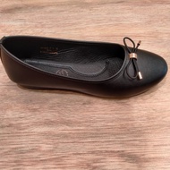 sepatu flat shoes wanita bata hitam