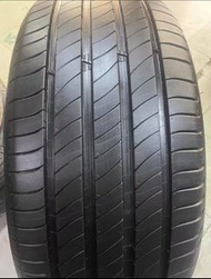 米其林 Pilot Sport EV 輪胎尺寸為 23550 R19 和 25545 R19